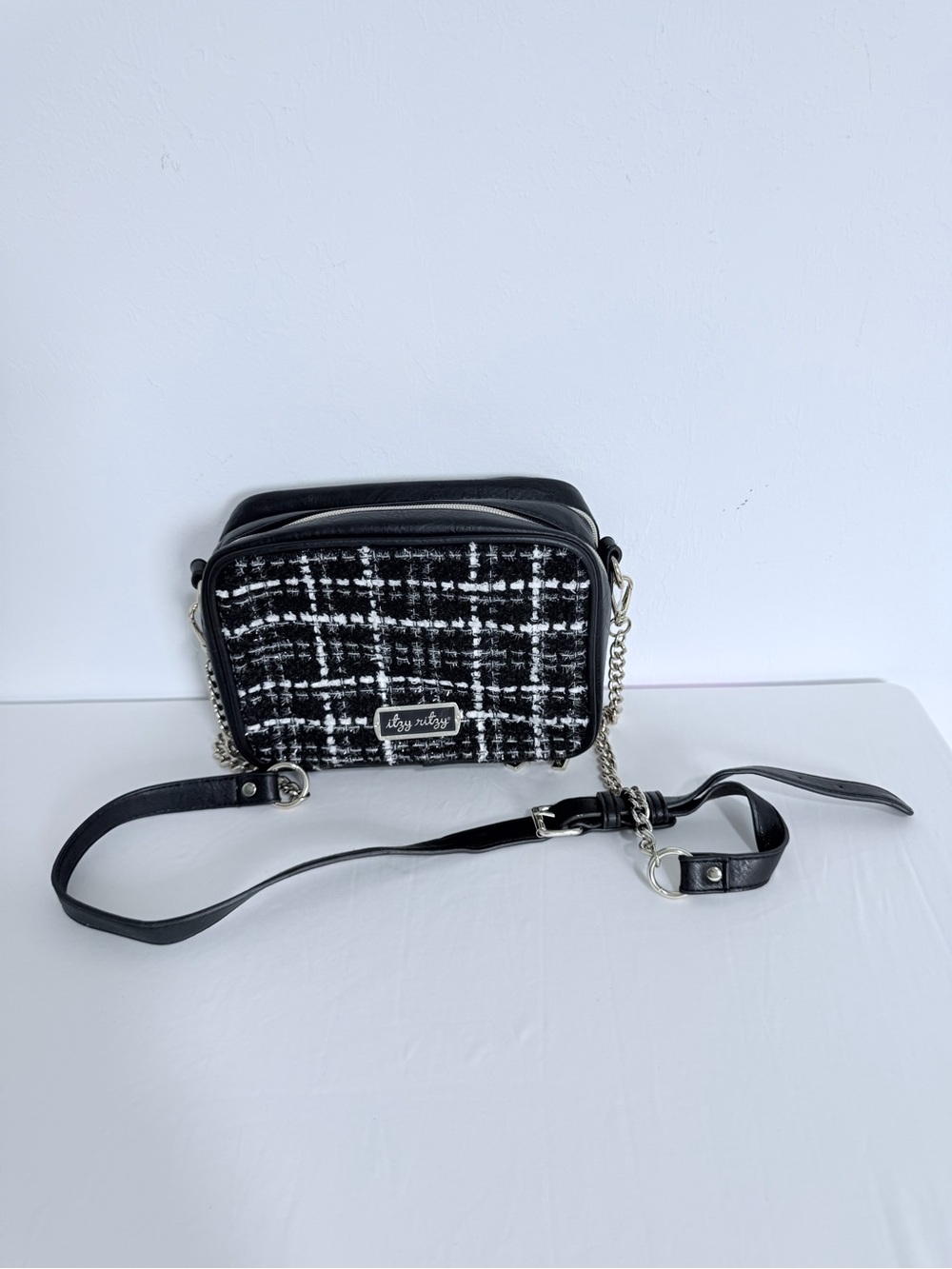Itzy Ritzy Black and White Tweed Mini Diaper Crossbody Bag